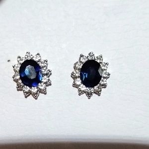 Sapphire sunflower pierced earrings